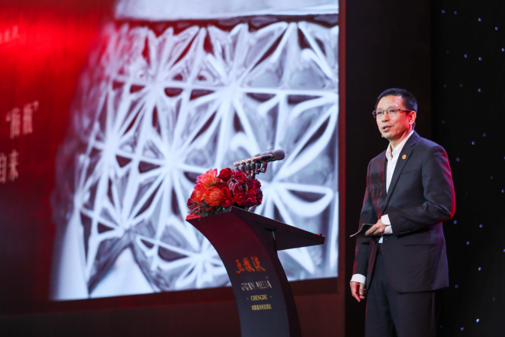 新时代新经典，经典五粮液亮相成都，加速品牌价值回归