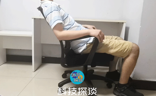 家用办公小助手，UE简易人体工学椅帮你辅助坐姿，让坐更舒服