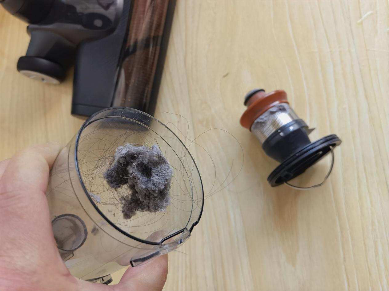 全屋清洁一招搞定，莱克M10 Pro吸尘器让扫地机器人直接下岗