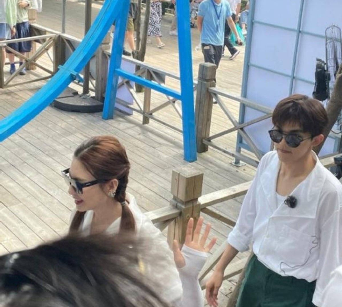 张雨绮与绯闻男友录节目，两人同框画面甜蜜，男方比女方小8岁