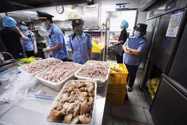 重罚！多个网红餐饮品牌曝出安全问题，小心这些食材！
