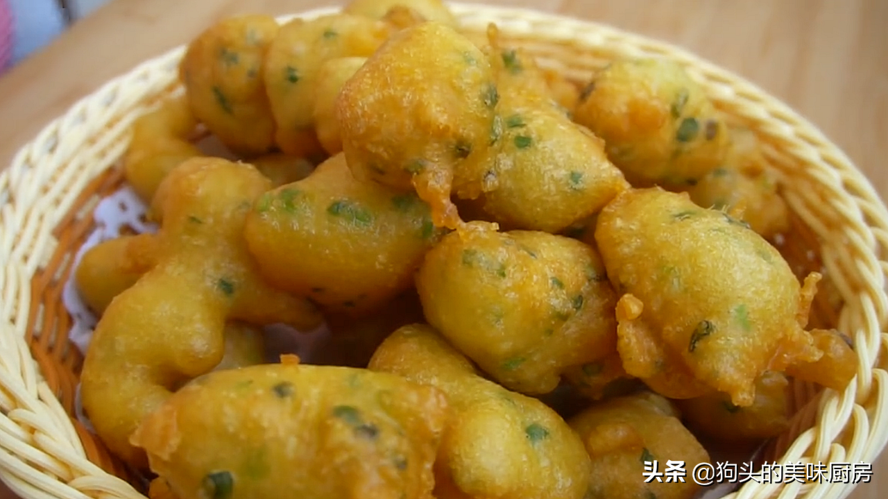 麵粉好吃的做法，香酥鬆軟，蔥香濃郁，做法簡單，比油條好吃