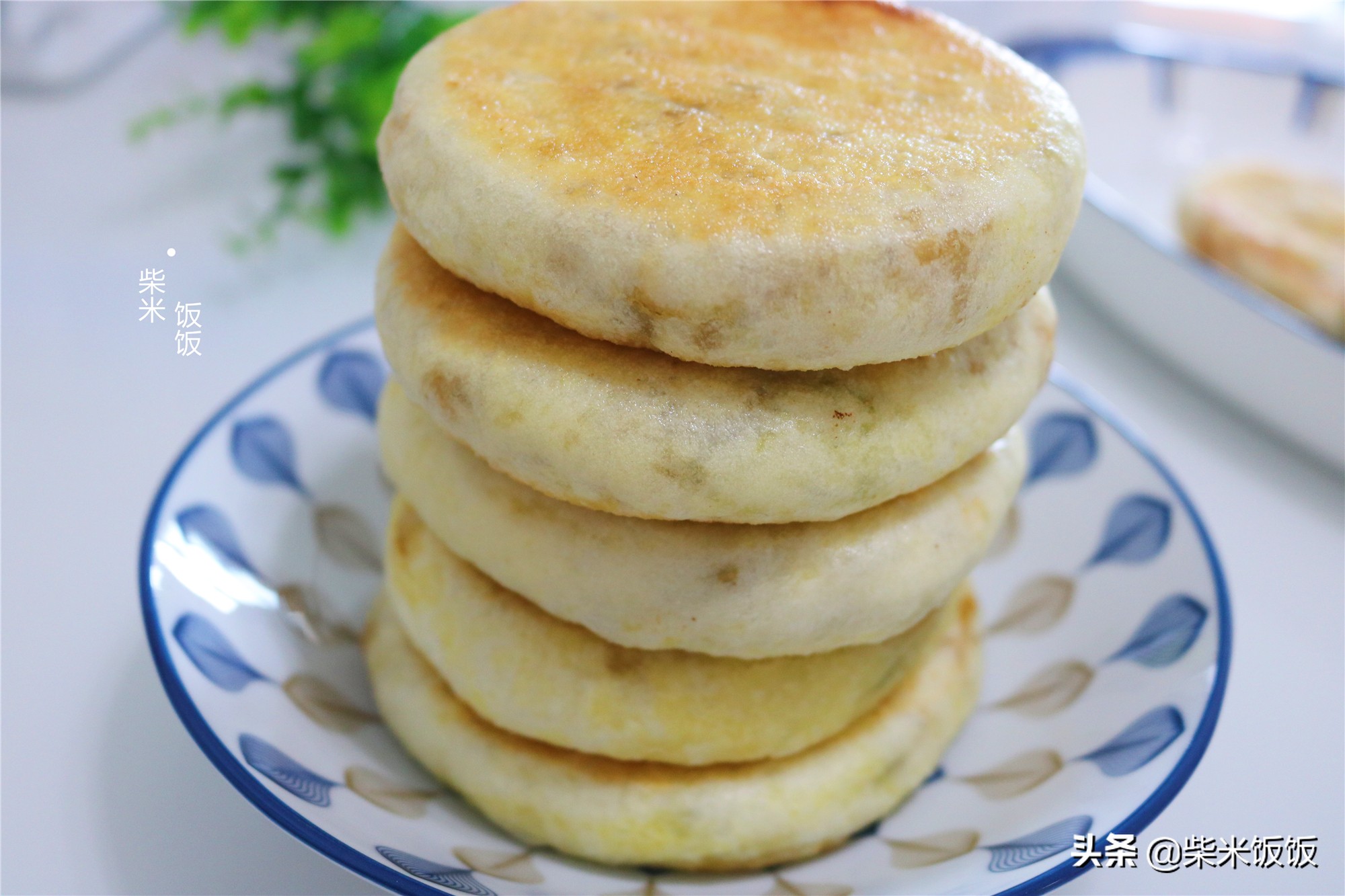 全家都爱的猪肉馅饼，饼皮柔软，馅料多汁，一顿3个不过瘾