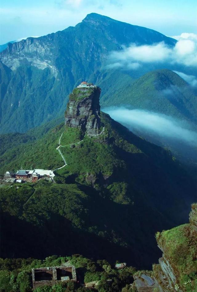 一生必去中华八大名山，风光比三山五岳更漂亮：你去过哪些名山