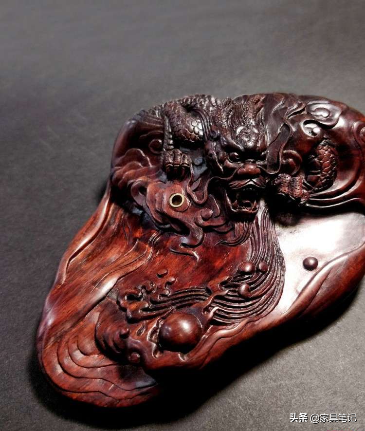 海南黄花梨《祥龙香插摆件》