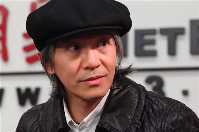 香港12位“叔”字辈大咖：邵逸夫地位最高，林正