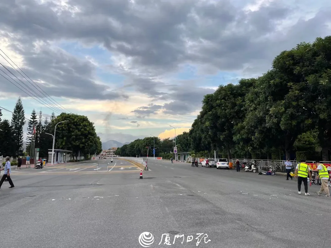 现场直击!同安区解封后的第一个夜晚:街头烟火气渐渐回归