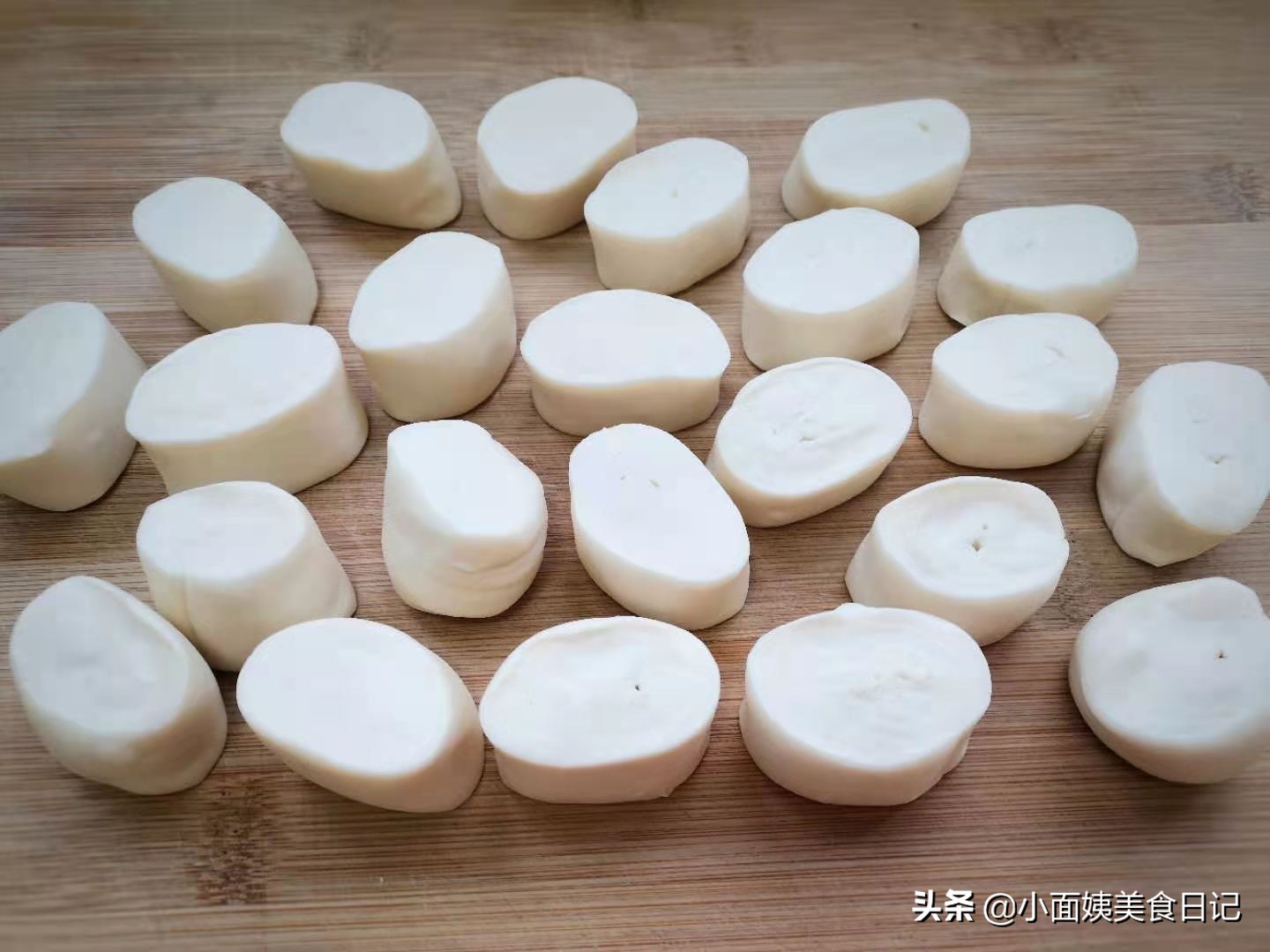 立春吃春餅，這個做法真好，不用上鍋蒸，柔軟又筋道，涼了不硬