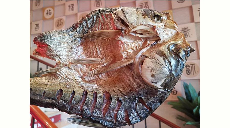 霜蹄削玉慰饞涎，水飲一盂息庖煙--臘味合蒸