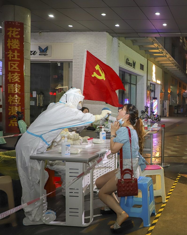 武汉全员核酸检测：全力配合，斩断传播｜城市摄影队