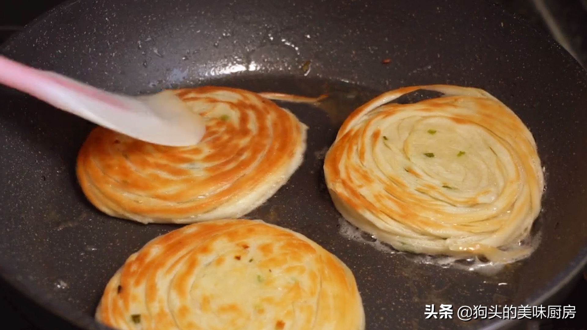 盤絲餅，最簡單實用的做法，劃一劃，抻一抻，絲絲分明，口口留香