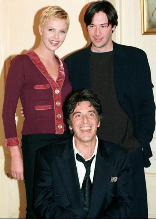 不婚主义单亲妈妈，美貌冠绝世界，怎么把人生