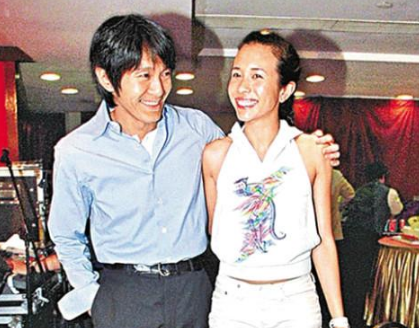 陪了周星驰13年，分手后追讨7000万败诉，于文凤终究是输家