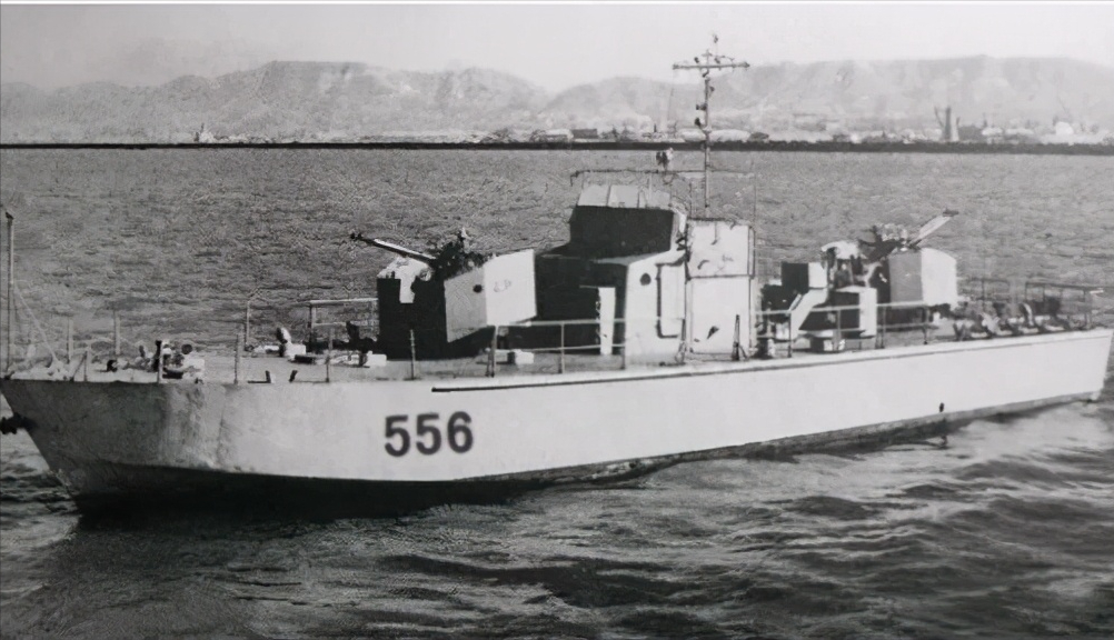 88年，刘华清得急报，拍案而起“打就打”，28分钟巩固了海权