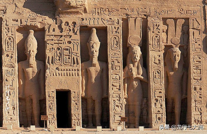 「埃及」“埃及十大著名神庙”：一、《阿布辛贝神庙》B