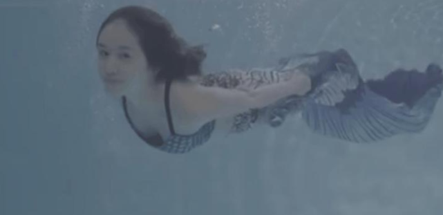 張柏芝節儉買平價褲，14歲lucas正臉出鏡：買便宜的會褪色