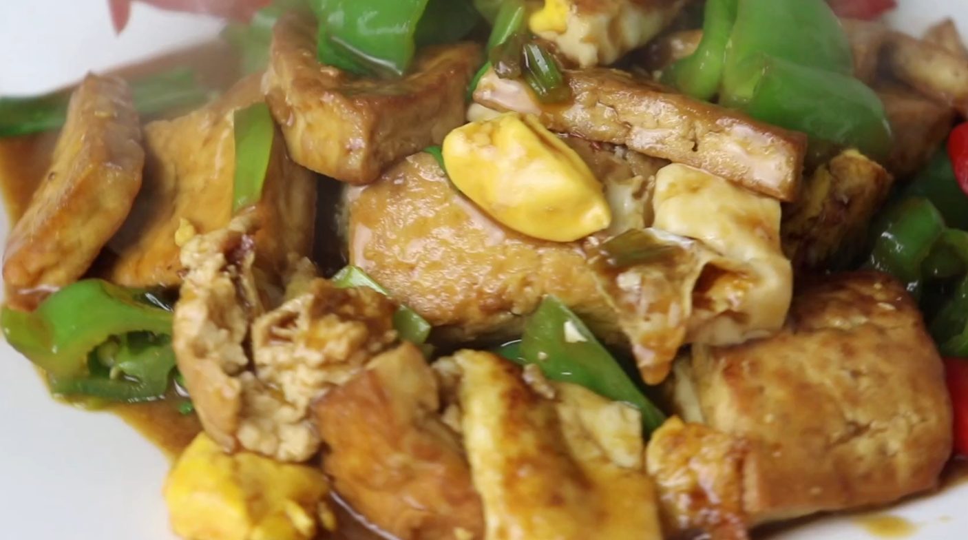 豆腐加鸡蛋的新吃法，简单一做，出锅比肉香，好吃解馋