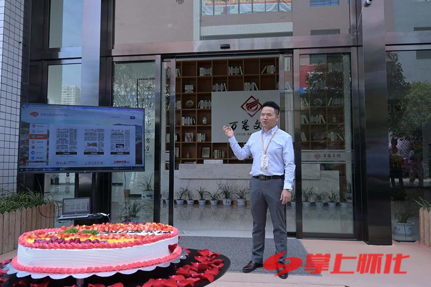 “沉睡文化”的“唤醒人”——记市五届人大代表张杰