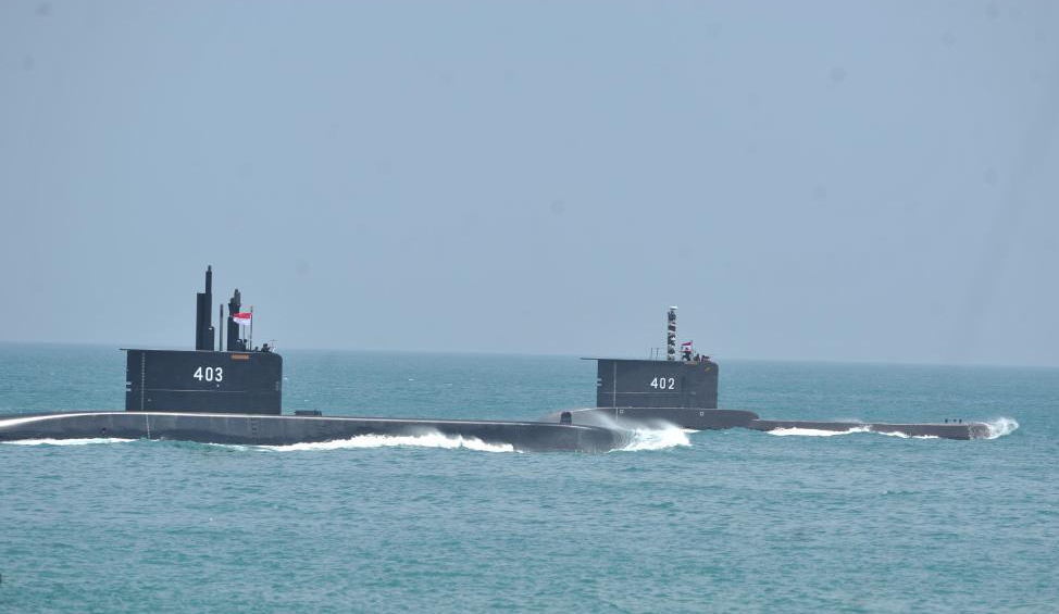 印尼失踪潜艇几乎已确定沉没！现场大片油污，有四个沉没可能性