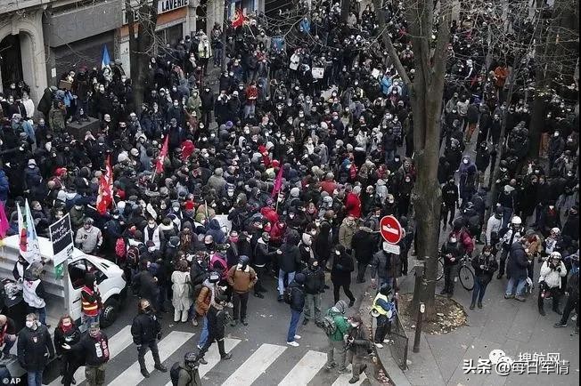 3月21日军情！集中爆发，美国英国德国以色列，全乱套了