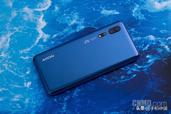 中興天機 Axon 10 Pro評測 “輕商務”與時尚的一次碰撞