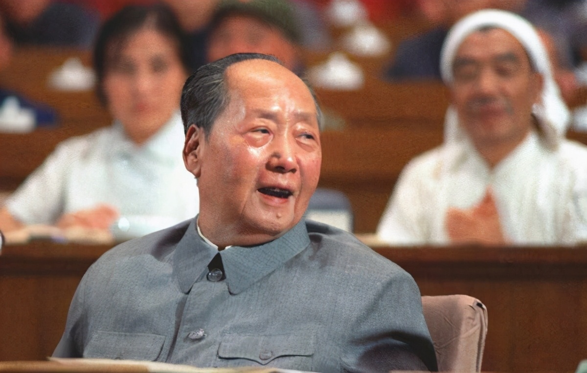 李承晚一意孤行，叫嚣要决战到底，毛主席：先消灭一万韩国伪军