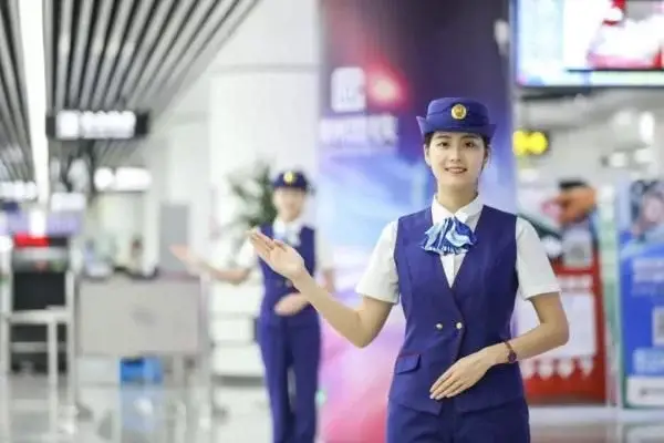 超赞！全国地铁第一家每年免费乘坐地铁日固化下来