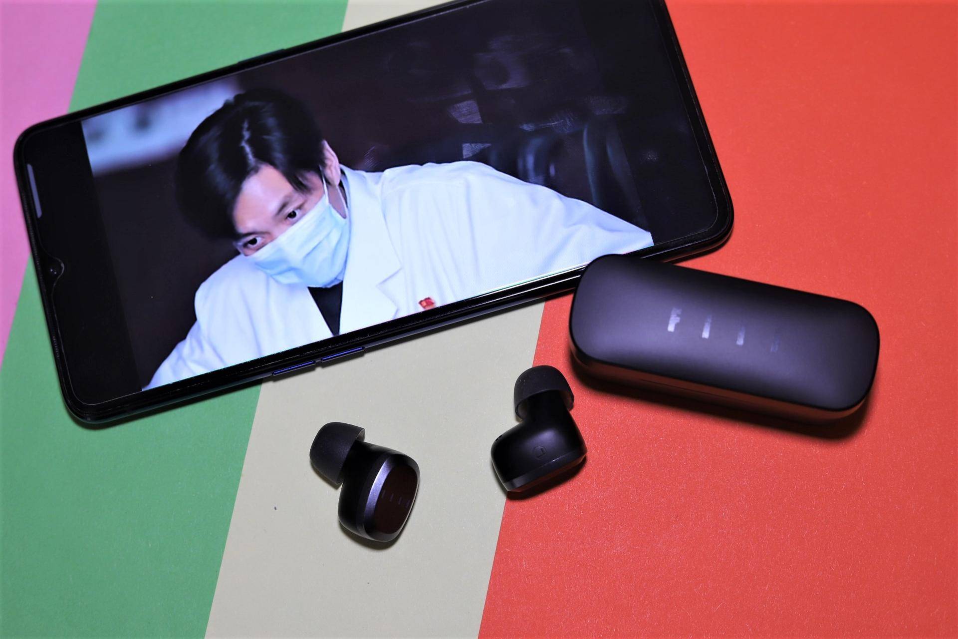 FIIL新成员FIIL T1 Lite轻体验：看剧刷视频神器