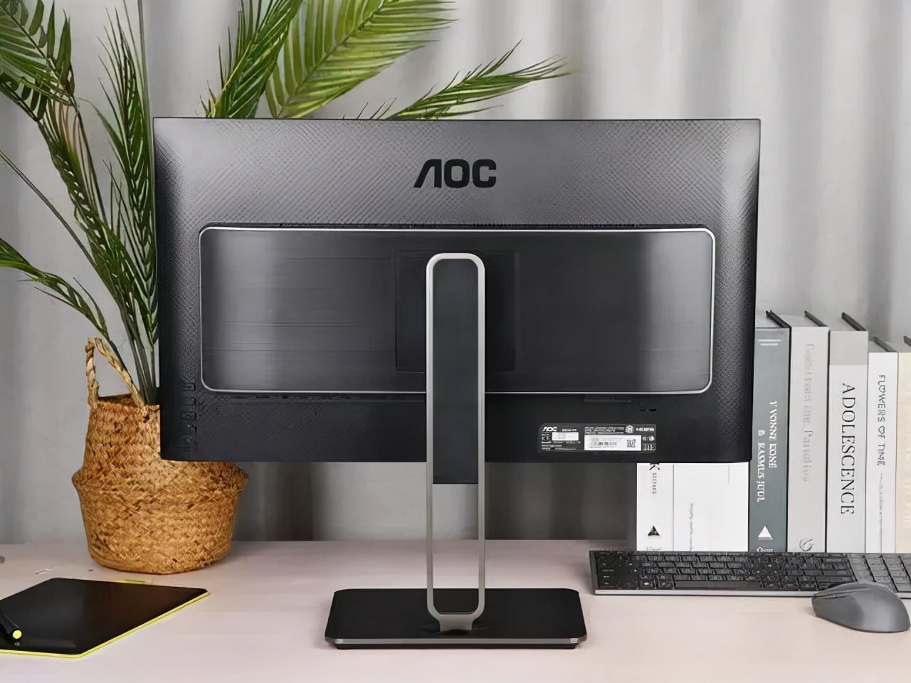 评测丨桌面简约美学的答案——AOC U27U2显示器