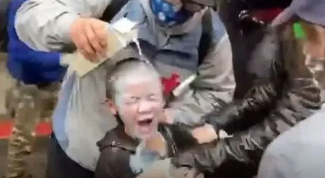 骚乱升级，宛如“战场”！特朗普的美国梦终究