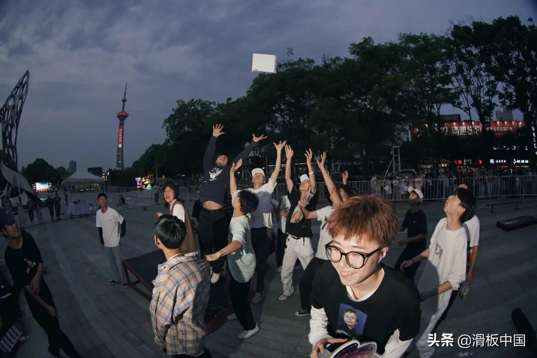 赛果出炉，slay全场！滑板之王挑战赛最终决赛躁点来袭
