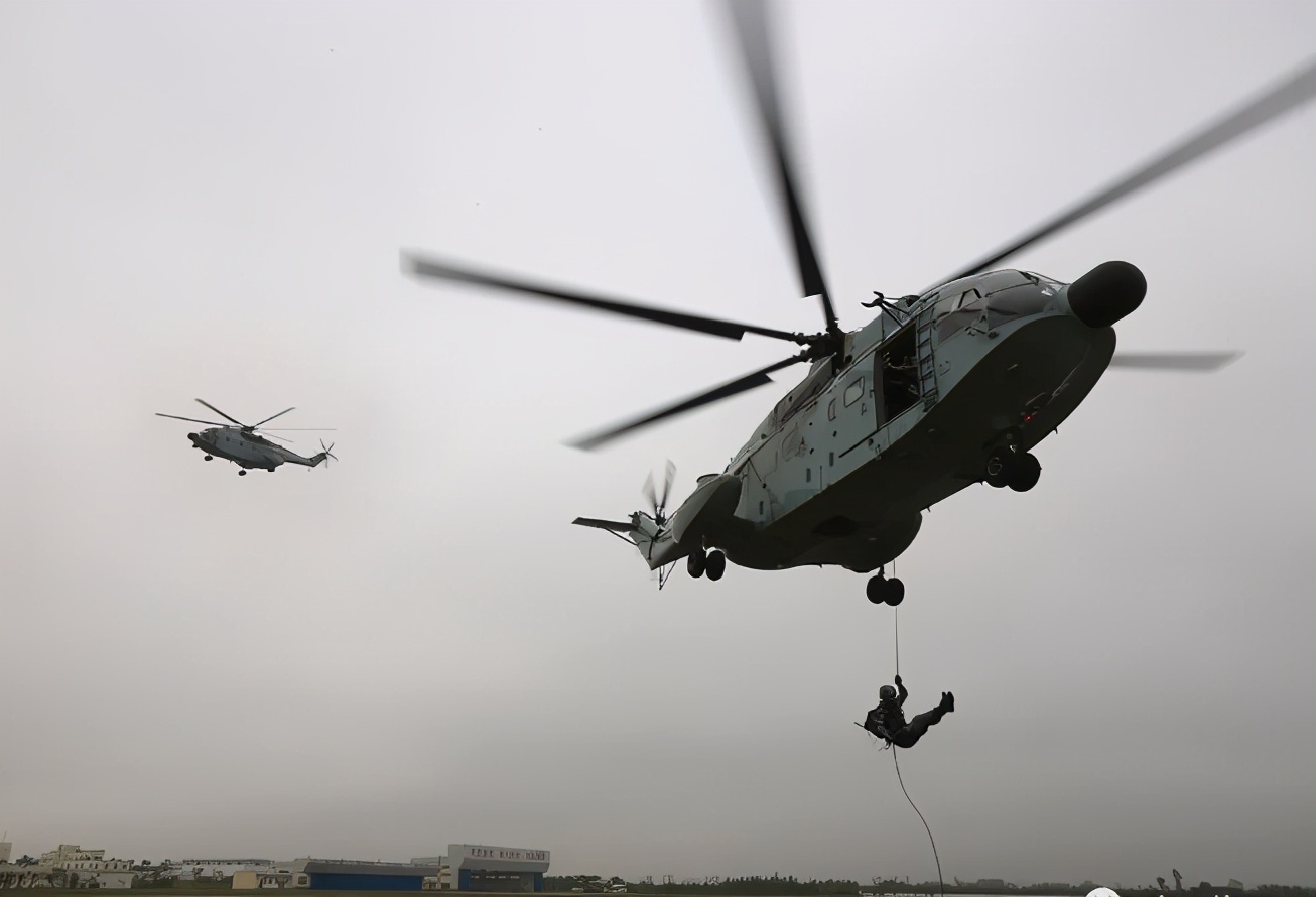 印度三军特种部队抵达中印边境！中方未回应，