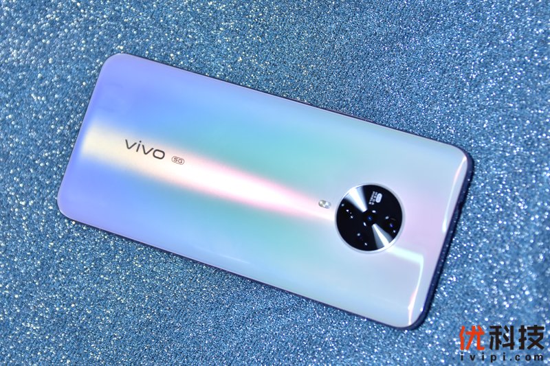 颜值惊艳自拍旗舰 vivo S6优科技评测