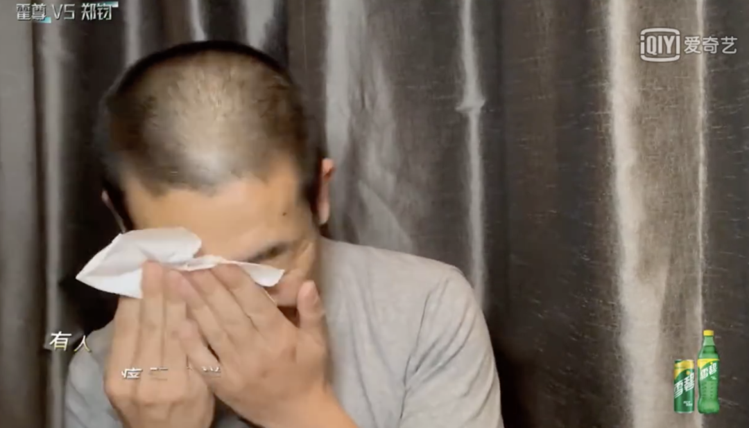 《我是唱作人2》第四期，郑钧用《青春的葬礼》