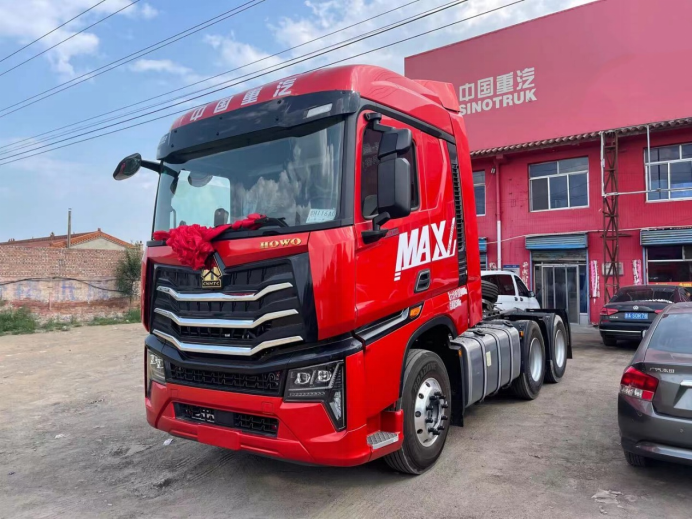 全國首臺 中國重汽豪沃MAX交車(chē)啦