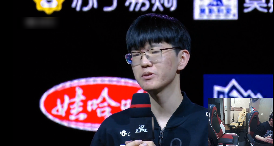EDG force overcomes FPX, viper " fly on hot search " , laugh: Niu Baoyou is short board