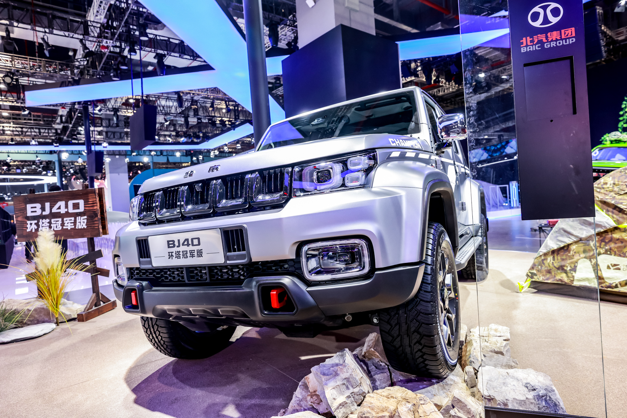 suv北京bj40,标配224马力 限量2021台,预售21.49万元起