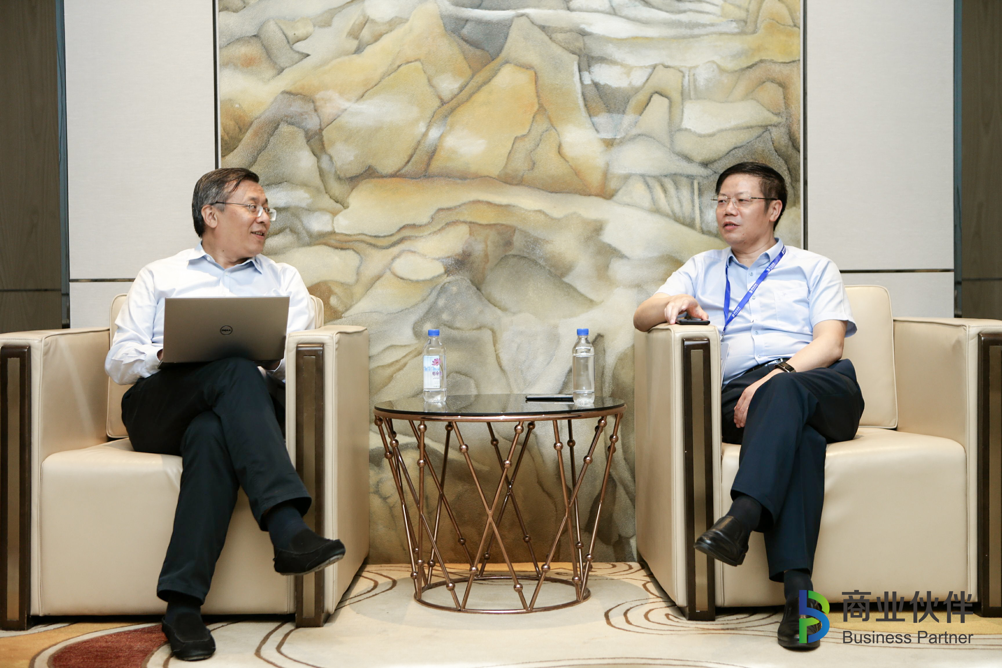 打造共生共赢云生态体系，重构数字战斗力