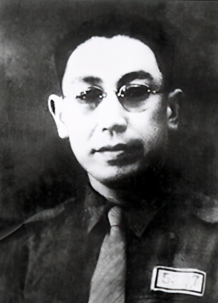 郭汝瑰：蒋介石的作战厅厅长，专为我军提供情报，九十岁车祸逝世