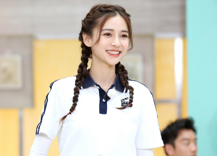 热搜|Angelababy哭戏上热搜！主演新剧《摩天大楼》播出 演技进步感染力强获赞