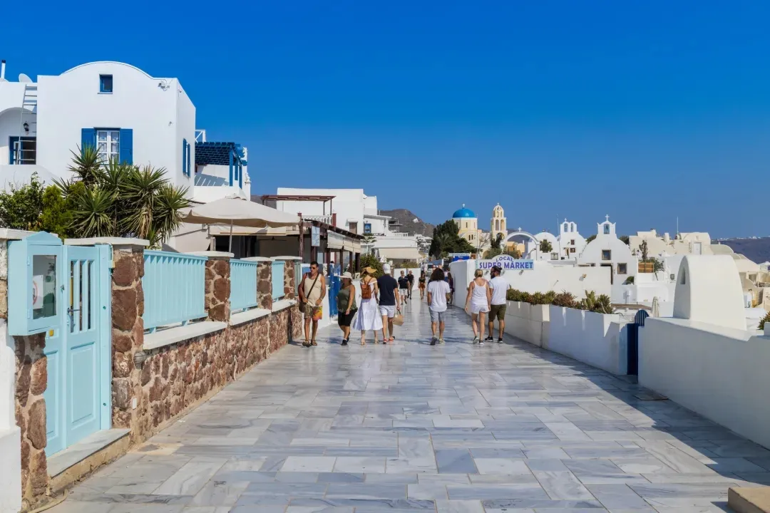 希腊开启最新一揽子计划，预期经济增长近六成
