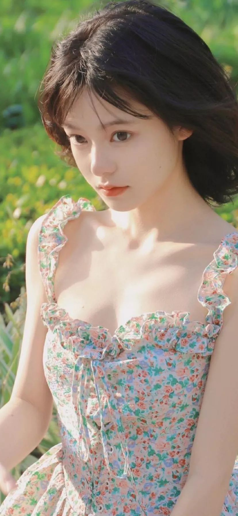 美人图 全面屏性感美女壁纸图片