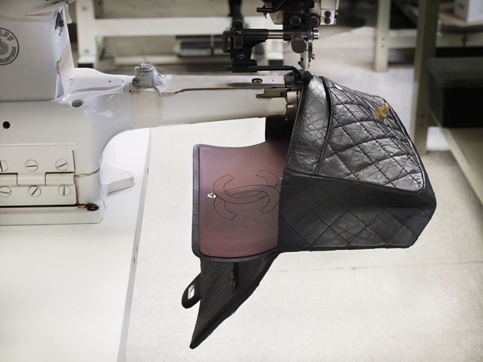 揭秘CHANEL从2.55到11.12的经典设计