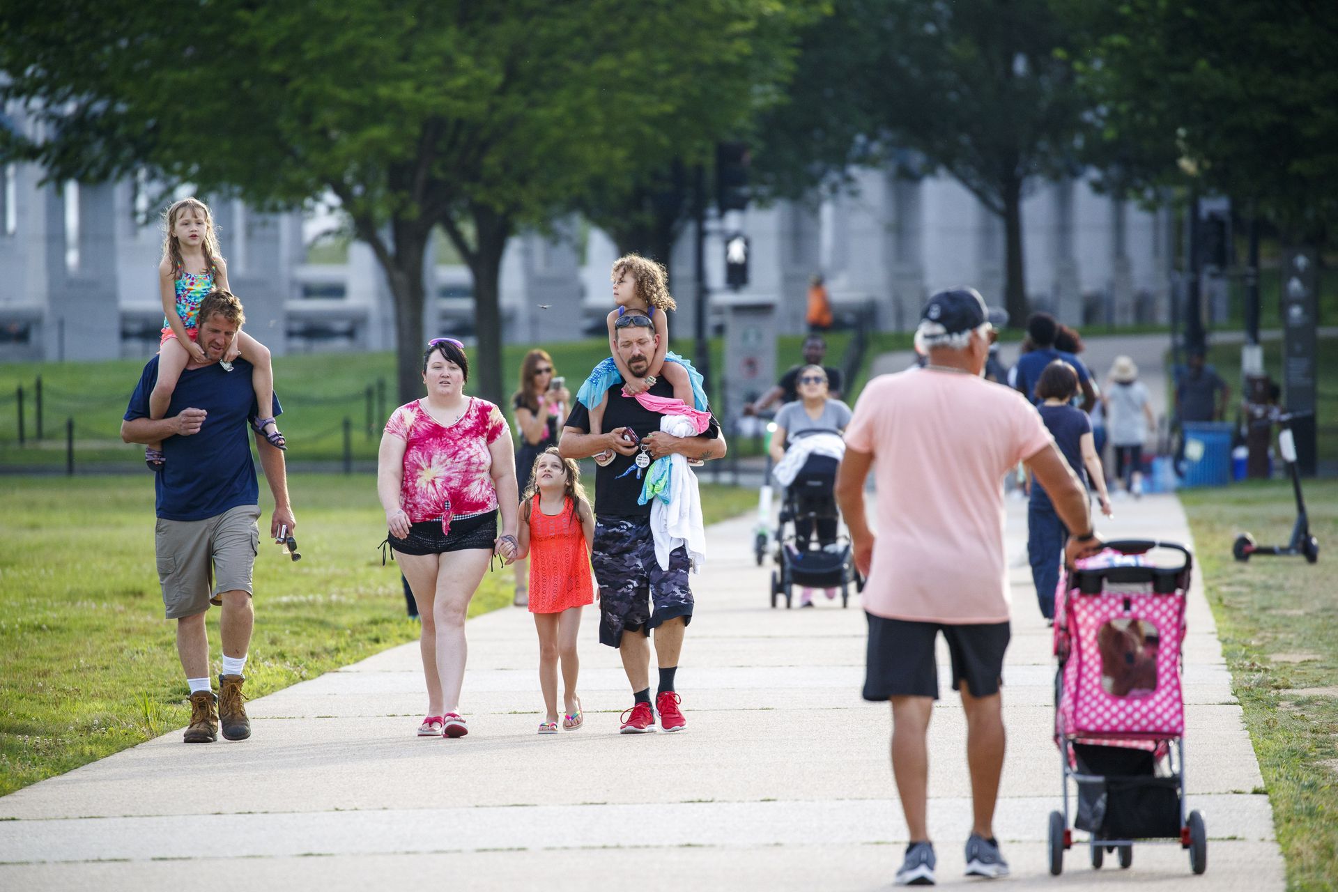 華爾街對美元上漲的前景又陷入分歧