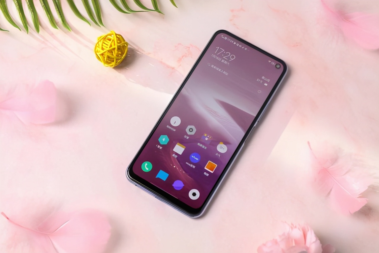 旗舰机太贵买不起？高刷屏+大快充，这三款千元