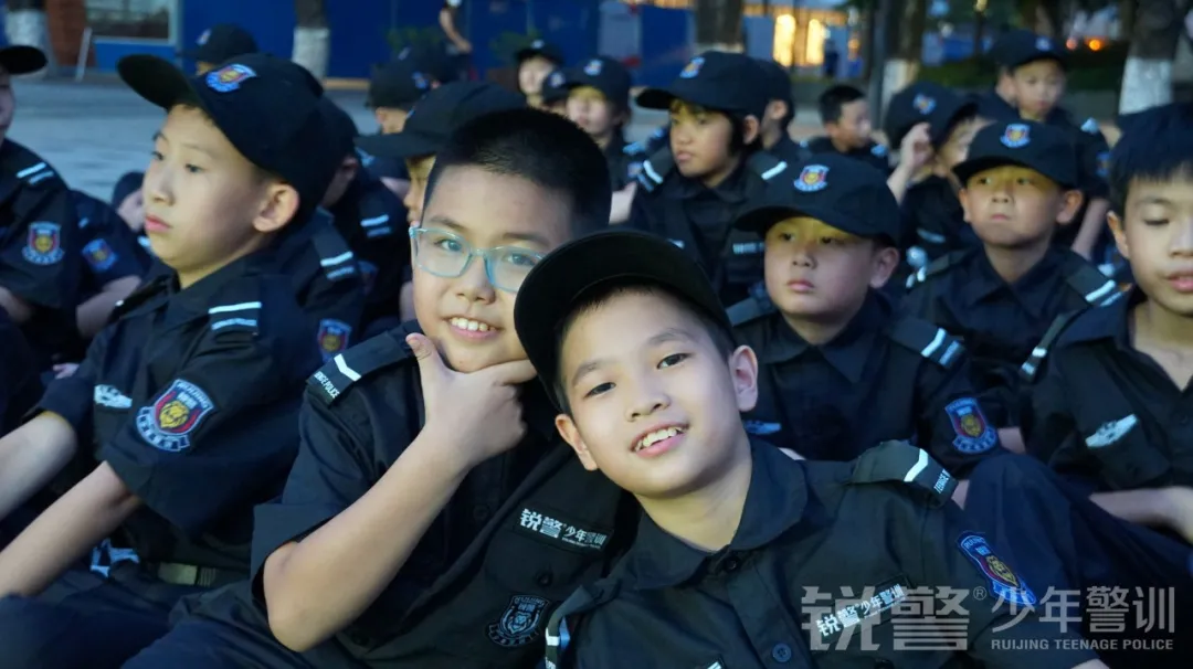 锐警少年警训夏令营：扬帆起航，这是一个崭新的开始