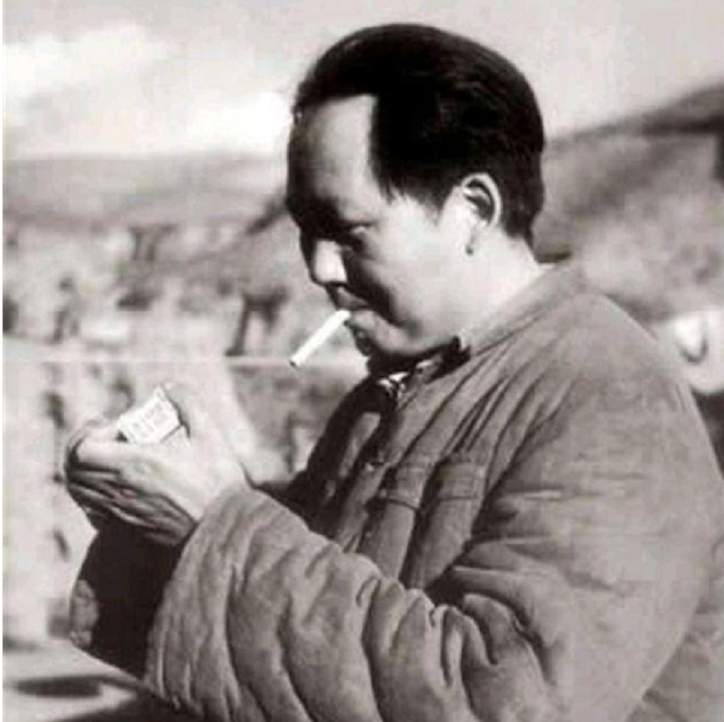 谁是第一个喊“毛主席万岁”的？毛泽东对这句话是怎样的看法？