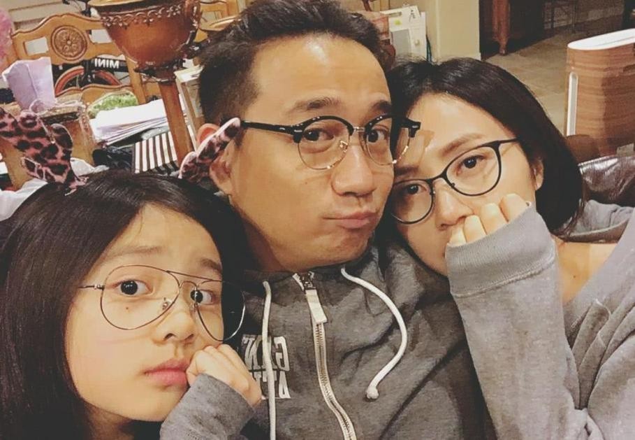 黄磊的人设开始崩了吗？老婆也因玻璃心翻车
