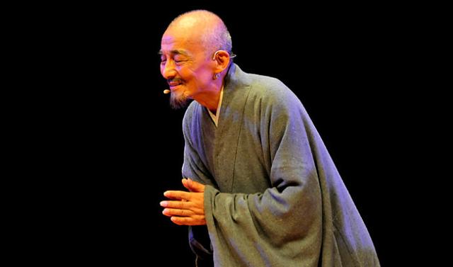 游本昌：52岁演济公，晚年出家、卖房、赔光家产