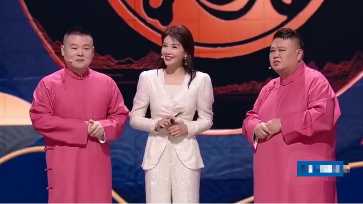 岳云鹏人缘太好，黄奕蔡少芬主动握手拥抱？手上细节被赞有教养